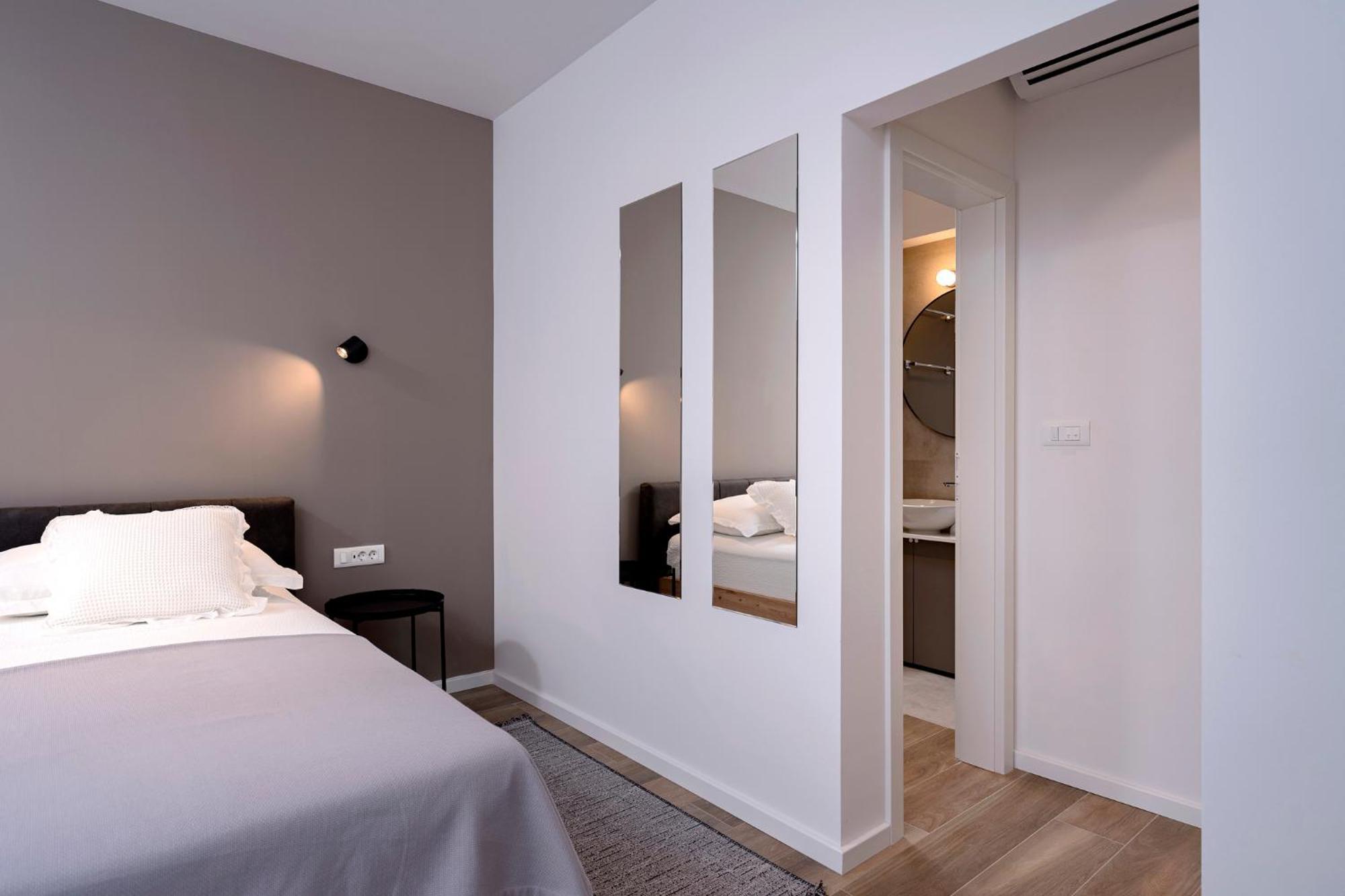 Modern, 2 Bedroom Apartment Hvar Town Exterior photo